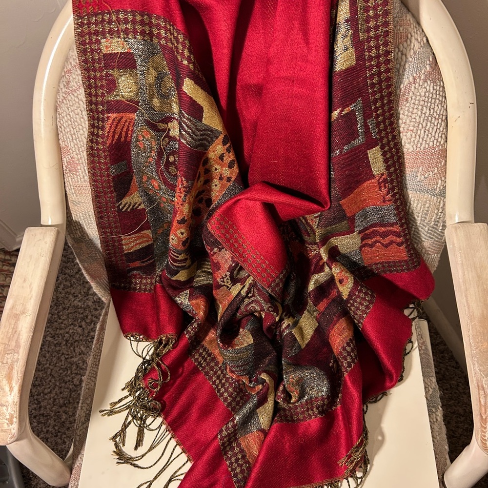 Pashima Patchwork Patterned Red Scarf With Fringe - image 7
